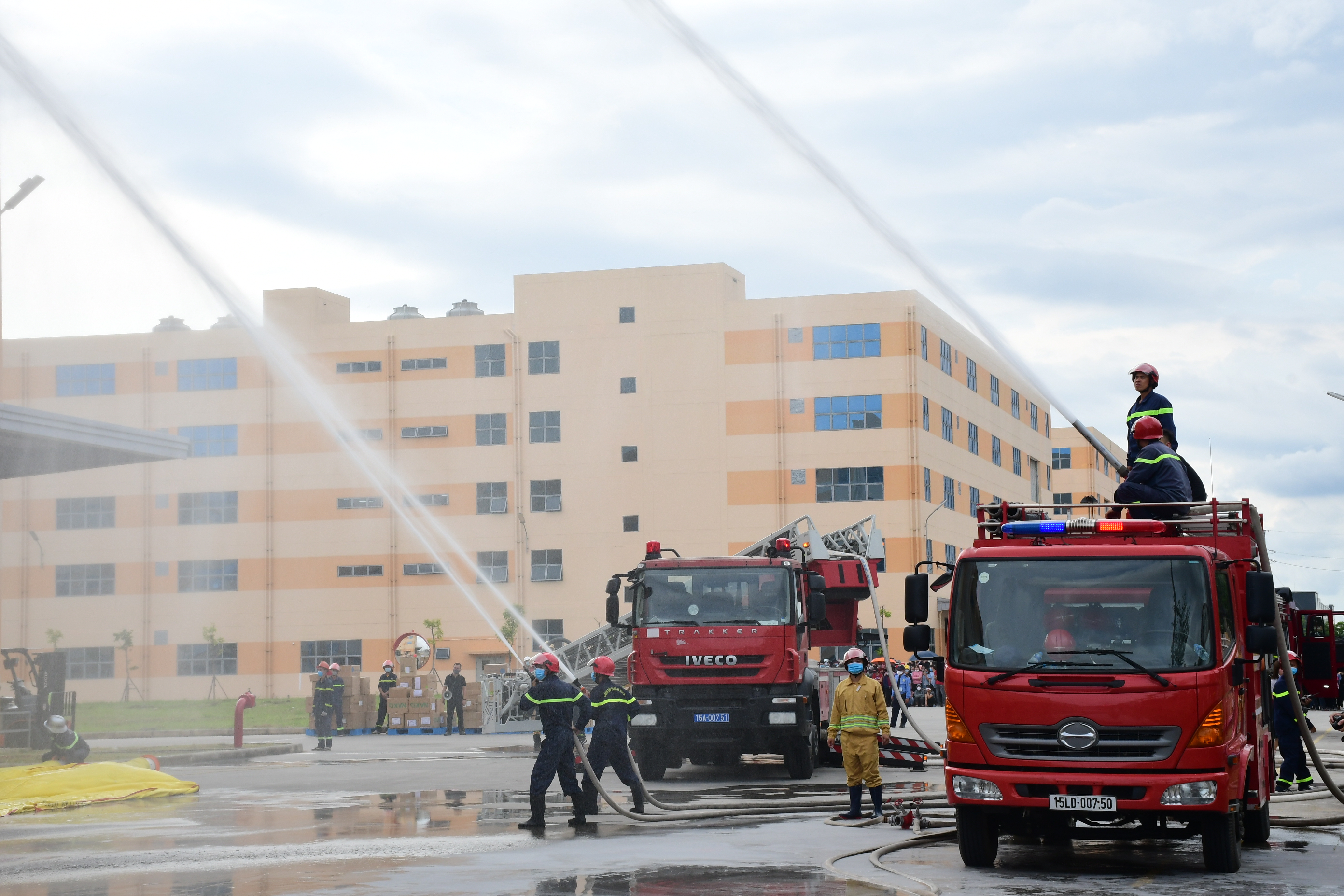 Thực tập phương án chữa cháy, cứu nạn, cứu hộ tại tại khu Đô thị - Công nghiệp và Dịch vụ Vship Hải Phòng